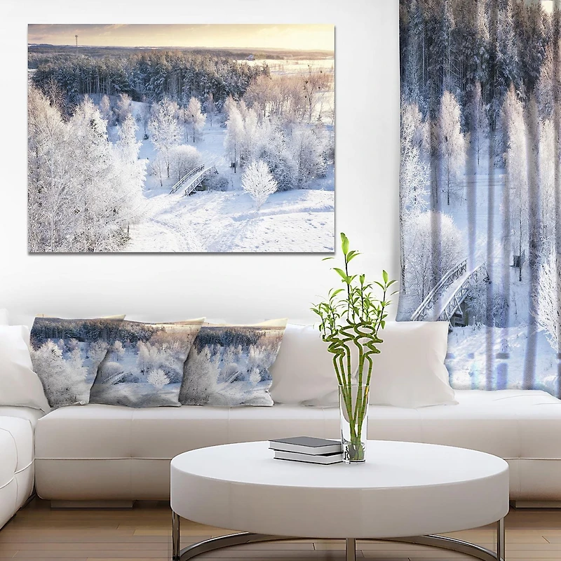 Designart Beau panorama d'hiver Art mural sur toile