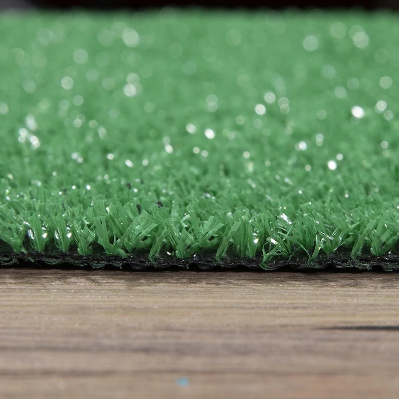 Garden Grass Collection Solid Design Rug, Green