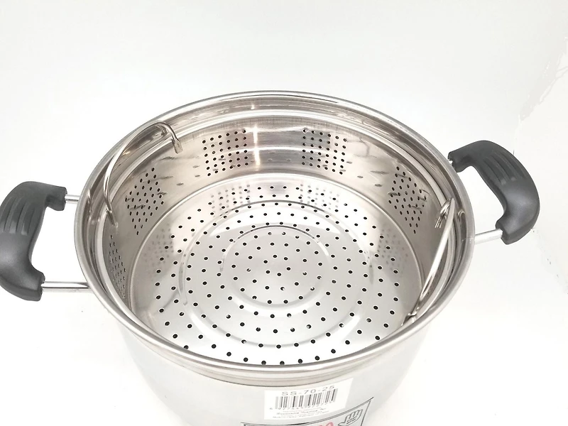Sunwealth Multi-purpose Japanese style 5.9 quarts stainless Steel Steamer with removable steaming tray and glass lid.