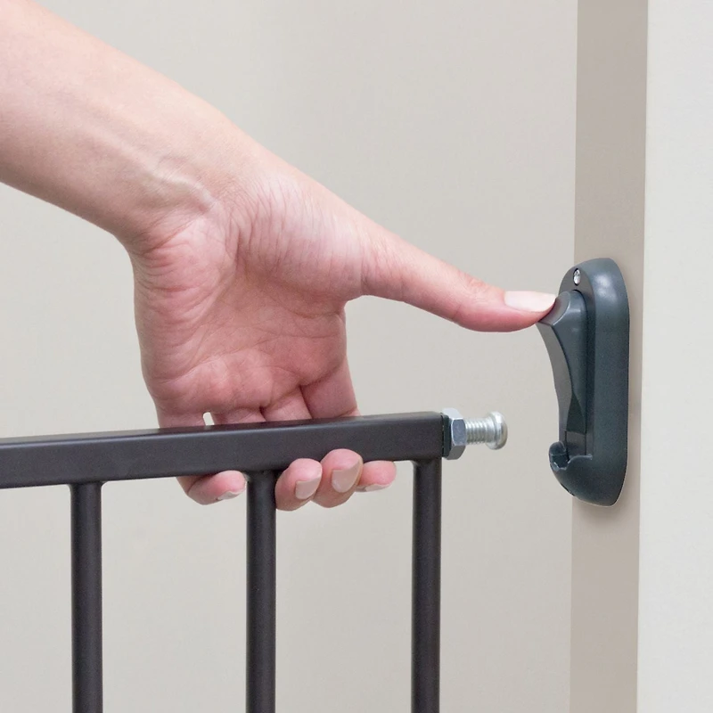 Barrière extensible en metal de Bily bronze, pour les enfants et les animaux domestiques