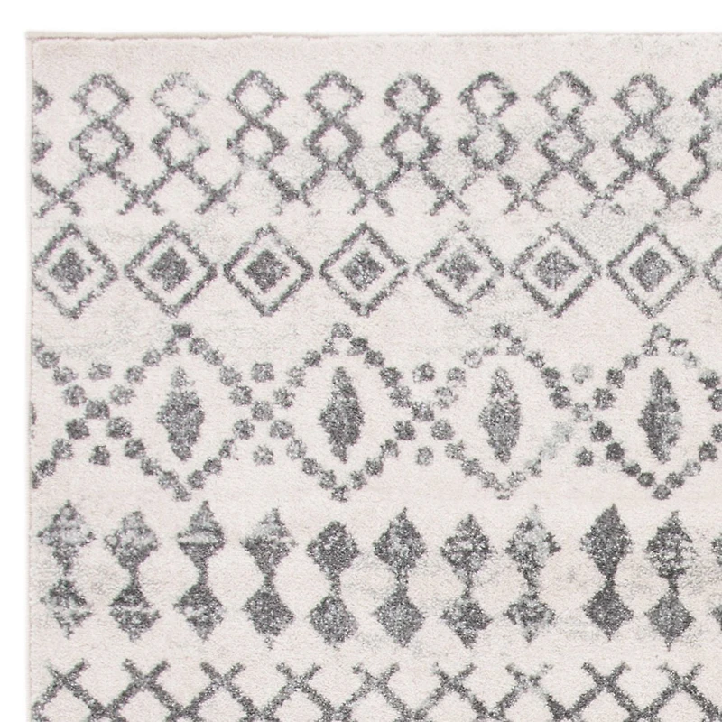 SAFAVIEH Tulum Herbert Distressed Southwestern Area Rug