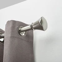ENSEMBLE DE TRINGLE À RIDEAUX HOMETRENDS AU FINI NICKEL - DIAMÈTRE DE 1" ET LONGUEUR DE 36" À 66"
