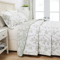 Marina Decoration Jacquard Embroidered Stitching Coverlet Bedspread Ultra Soft Bedding Summer Reversible Quilt Set with Quilted Shams, Green Floral