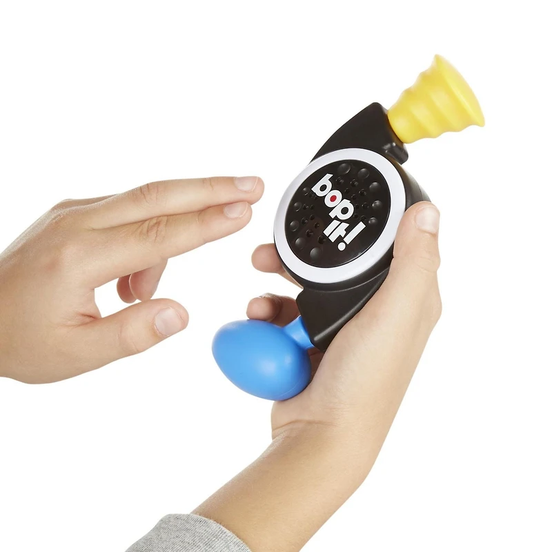 Bop It! Micro Series, jeu électronique, jeu Bop It! classique en format compact, jeu de groupe, enfants dès 8 ans - Édition anglaise À partir de 8 ans