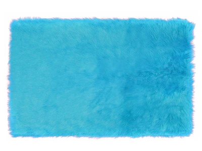 Tapis en fausse fourrure pour enfants Mainstays de Home Decor Inc., bleu clair – 76,2 x 114,3 cm, doux et confortable, idéal pour les chambres ou les salles de jeux.