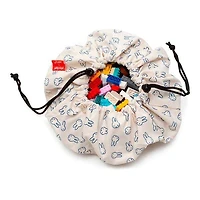 Play & Go - Miffy Mini - Tapis de Jeu 3-en-1 - Sac de Rangement et Sac à Couches - Amusant et Interactif - Collaboration avec Miffy - Diamètre 40 cm - Convient aux Nouveau-nés et Tout-petits - Facile