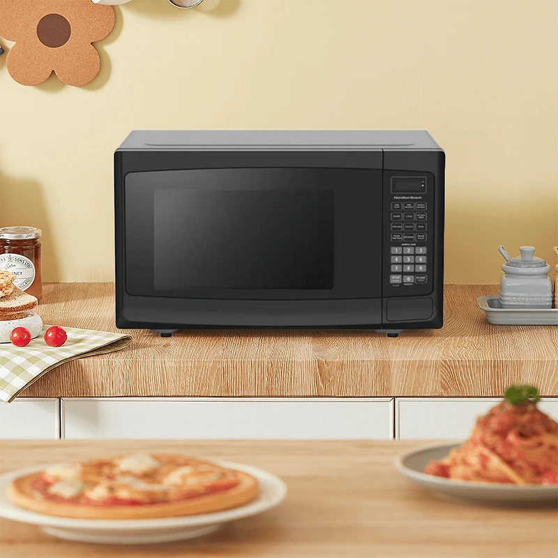 Hamilton Beach 1.1 Cu. ft. Compact Microwave, Black