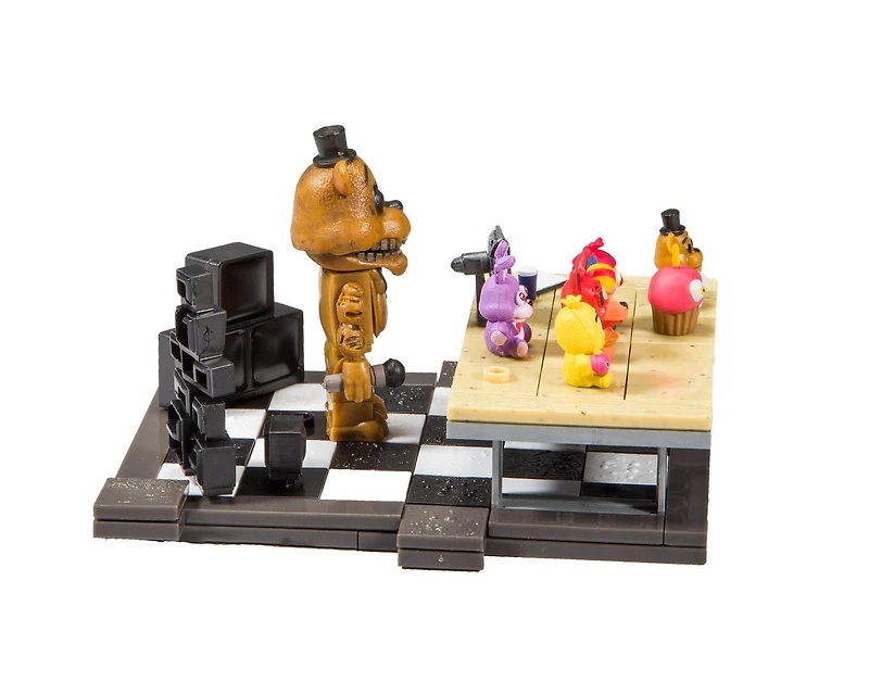 McFarlane Five Nights at Freddy's Bureau avec Golden Freddy Ensemble Petit