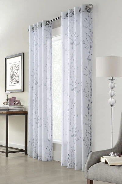 Loft Living Petra, panneau de rideau à oeillets en faux lin sem-transparent imprimé 52" x 95", blanc