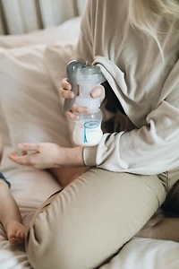 Dr. Brown's® Manual Breast Pump with SoftShape Silicone Shields and Anti-Colic Baby Bottle, 5 oz/150 ml