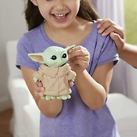 Bop It! Star Wars: The Mandalorian The Child Edition and The Child Sounds, Electronic Game for Kids 8 and Up