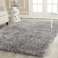 Safavieh New Orleans Darius Solid Shag Area Rug
