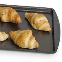 Pillsbury nonstick 13" x9" rectangular cookie sheet