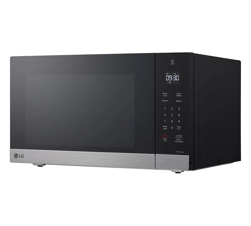 LG 1.5 cu. ft. NeoChef™ Countertop Microwave with Smart Inverter and EasyClean®