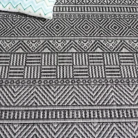 SAFAVIEH Beach House Jolanta Geometric Indoor/Outdoor Area Rug