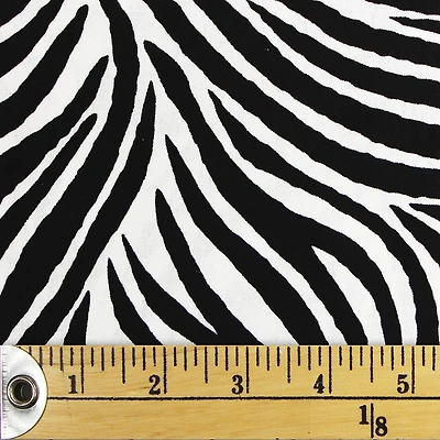 Fabric Creations Black and White Zebra Stripes  Fat Quarter Pre-Cut Fabric - 18" x 21" / 45cm x 53cm, 18" x 21" / 45cm x 53cm