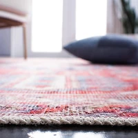 SAFAVIEH Serapi Doncho Traditional Machine Washable Area Rug