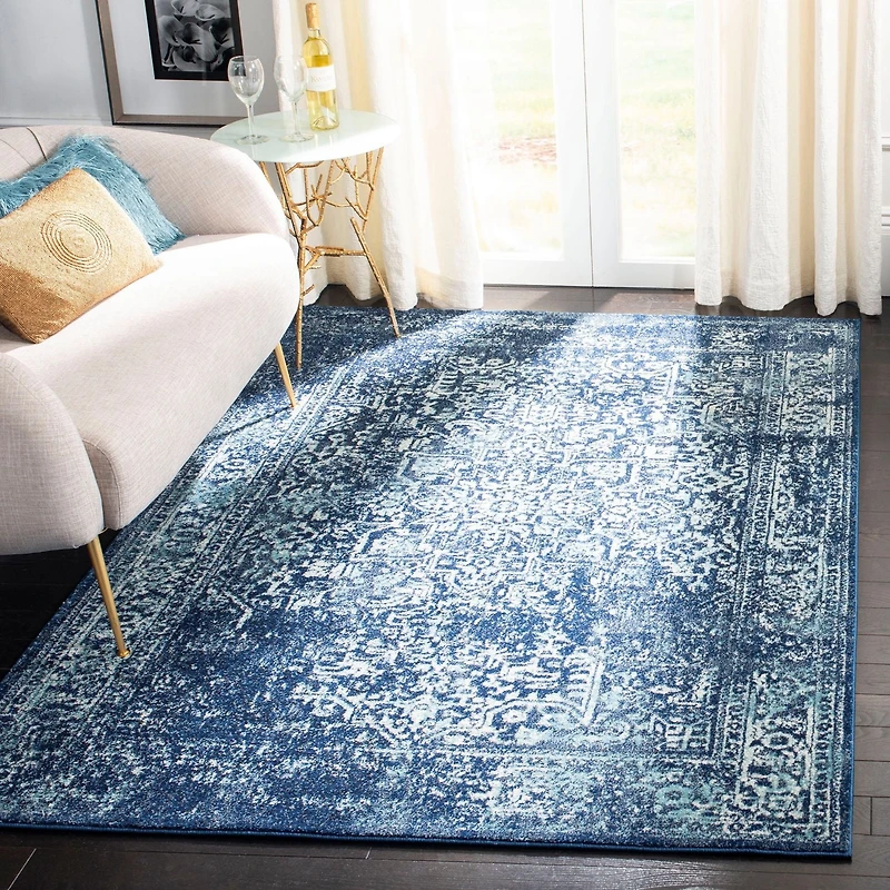 Safavieh Evoke Trena Traditional Area Rug