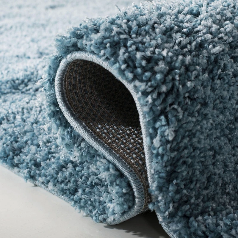 Safavieh California Solid Plush Shag Area Rug