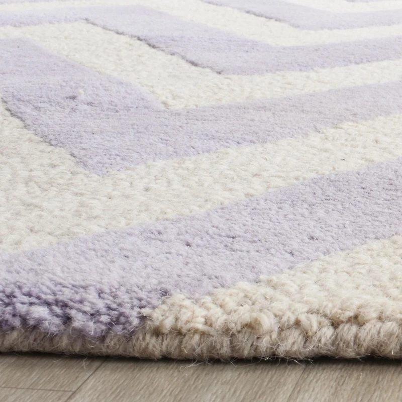 Safavieh Cambridge Kaitlyn Tapis Chevron