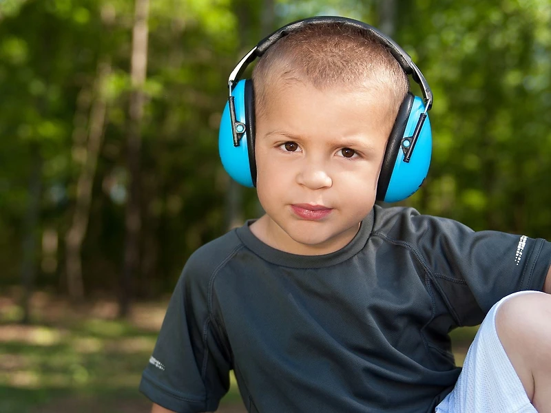Baby Banz Earmuffs Kids Hearing Protection - Ages 2 Years+ - Adjustable Headband - Industry Leading Noise Reduction Rating - Soft & Comfortable - Kids Ear Protection