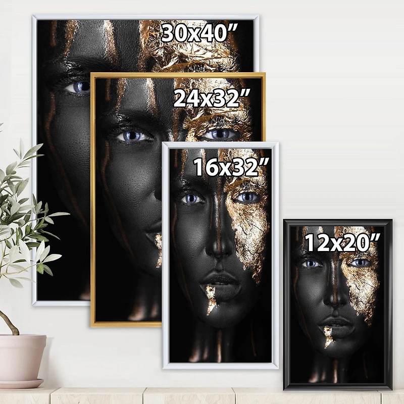 Designart Portrait d'une fille afro-américaine avec du maquillage doré ART MURAL À CADRE FLOTT