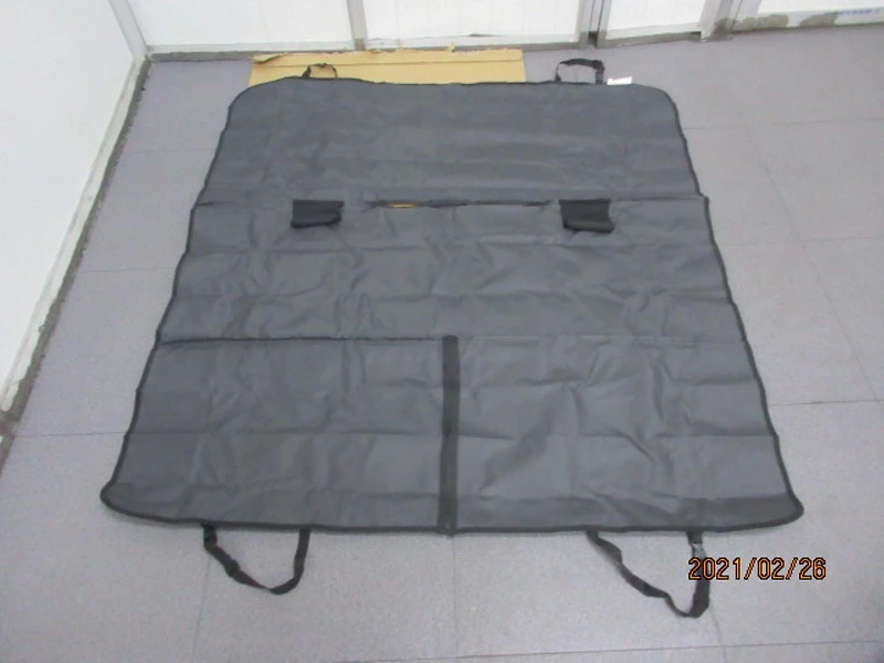 HAMAC PROTÈGE-SIÈGE 53,5 po L x 55,9 po H