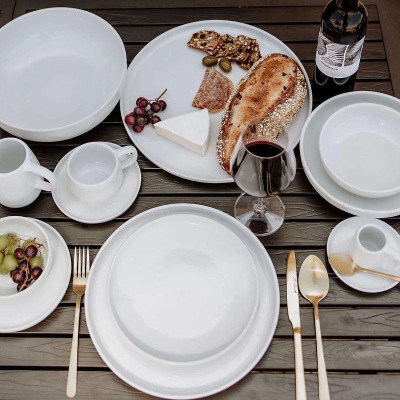 Oslo 18/0 Stainless Steel 16 Piece Flatware Set, Service for 4