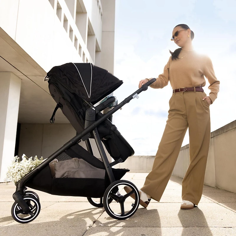 Evenflo Shyft Intuiti+ Poussette (3-55 lbs)
