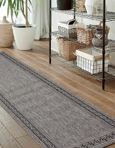 ECARPET Versach Traditional Area Rug for living room, bedroom, dining room, entrance, hallway and more.