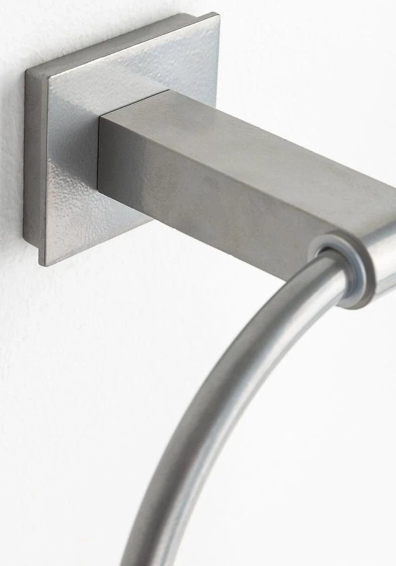 era Sidney Mounting Towel Ring Arctic Silver
