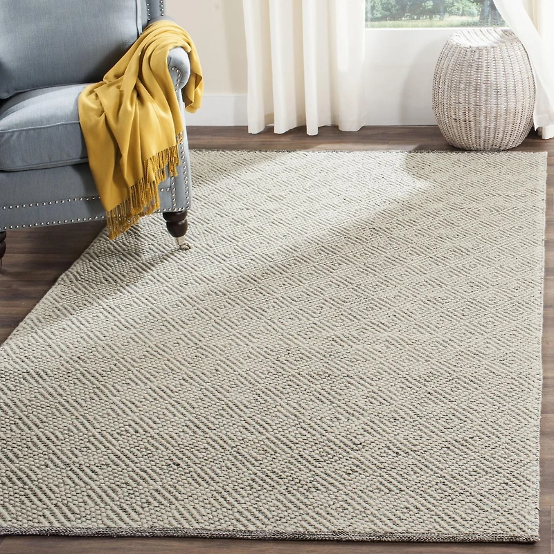 Safavieh Natura Eanna Geometric Area Rug, Ivory / Light Grey, 6' X 9'