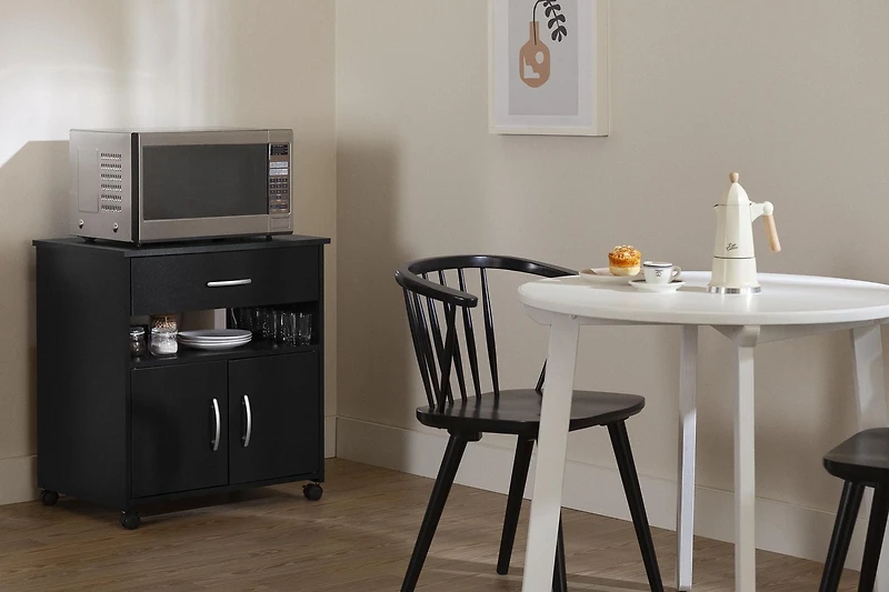 Rangement à micro-ondes sur roulettes collection Fiesta de Meubles South Shore