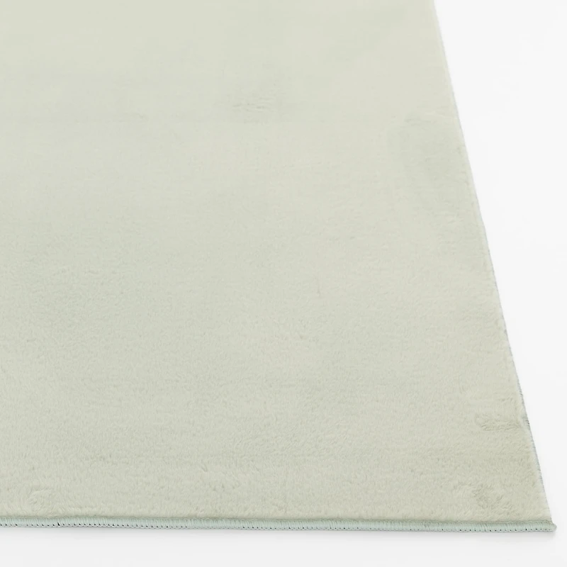Tapis Mainstays en fausse fourrure de lapin, couleur sauge, 152 x 213 cm, recommandé pour le salon, la salle à manger et la chambre.