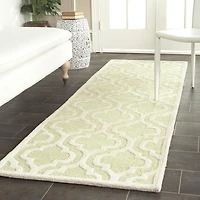 Safavieh Cambridge Kirsten Geometric Area Rug