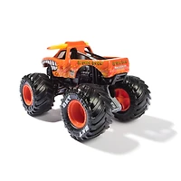 Monster Jam, Official El Toro Loco Monster Truck, Die-Cast Vehicle, 1:64 Scale, Kids Toys for Boys Ages 3 and up