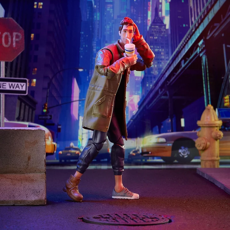 Hasbro Marvel Legends Series, Spider-Man : Dans le Spider-Verse, figurine de collection Peter B. Parker de 15 cm, pour enfants, dès 4 ans