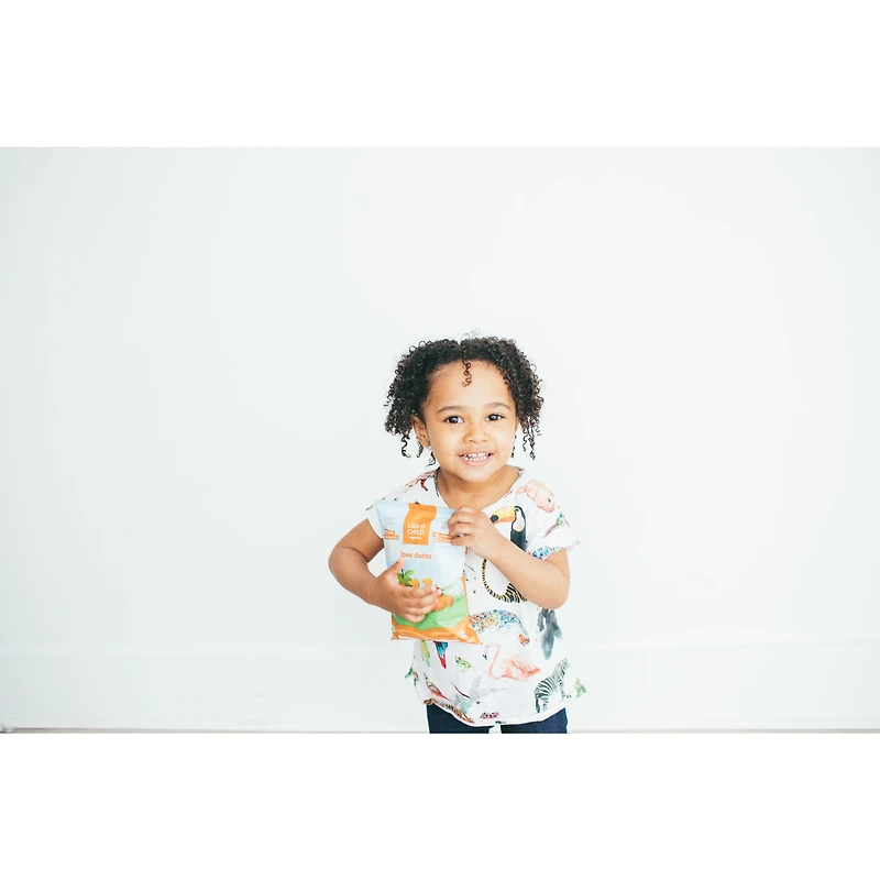 Love Child Organics Love Ducks Carrot + Apple Corn Snacks 30g Bag, 30 g
