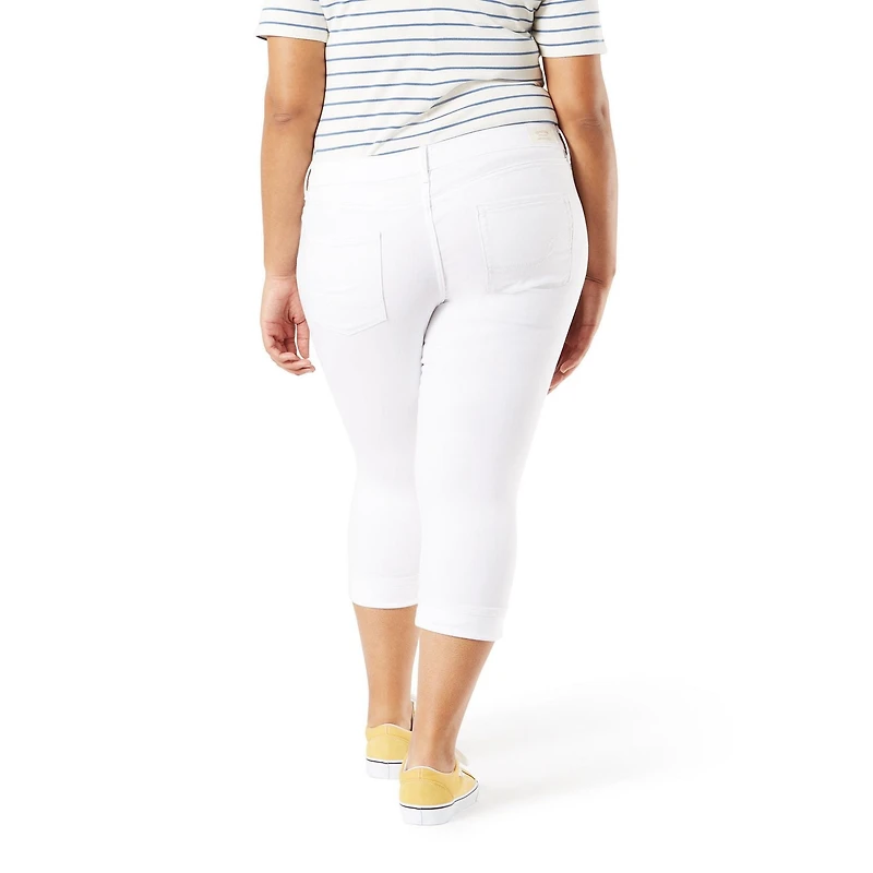 Levi Strauss Signature™ Women's Mid Rise Capris (Online only)