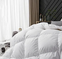 Royal Elite All-Season White Goose Feather Duvet