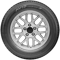 Yokohama Avid Touring-S P215/60R16 94T BSW pneu