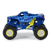 Monster Jam, Official Blue Thunder Monster Truck, Collector Die-Cast Vehicle, 1:24 Scale, Kids Toys for Boys and Girls Ages 3 and up