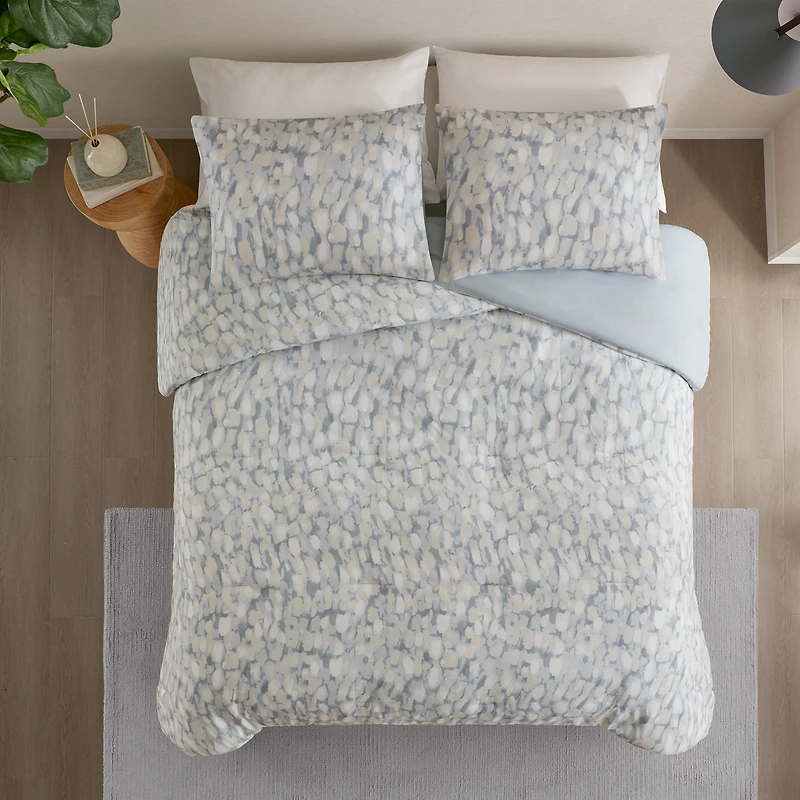 Beautyrest Reversible 3pc Comforter Set + Bonus Duffle Storage Bag