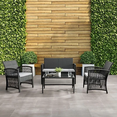 CorLiving Parksville Ensemble de conversation de patio 4 pièces en osier de résine noire et pieds évasés en acier avec chaises, causeuse et table et coussins gris clair