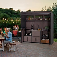 Sunjoy  7 x 3 Pi. Station de Cuisine Extérieure  Station de Barbecue avec Porte Supérieure Relevable et Portes Coulissantes Pliantes pour un espace compact