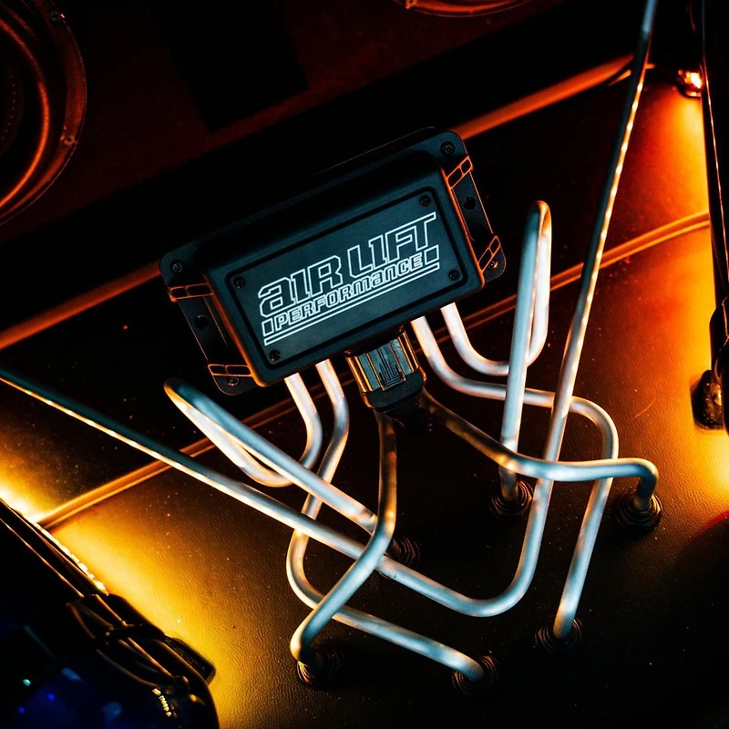 Trousse de base de bandes lumineuses à DEL Ultra pour l’intérieur et l’extérieur – 2 bandes de 12 po, 12 V – Ambre