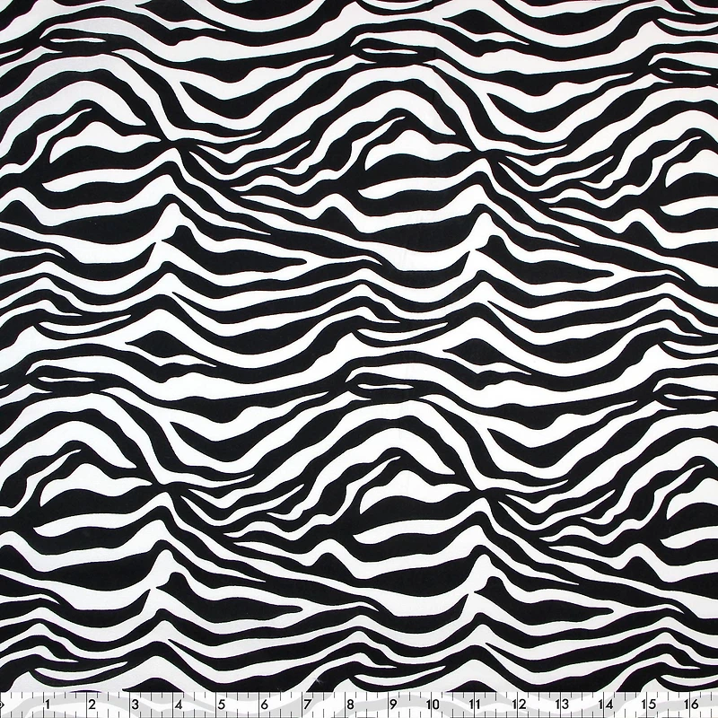 Fabric Creations Black and White Zebra Stripes  Fat Quarter Pre-Cut Fabric - 18" x 21" / 45cm x 53cm, 18" x 21" / 45cm x 53cm