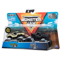 Monster Jam, Coffret de 2 véhicules authentiques Soldier Fortune vs Soldier Fortune Black Ops, Monster trucks en métal moulé à l'échelle 1:64