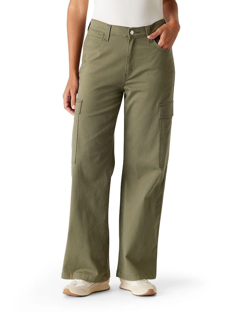 Levi Strauss Signature™ Women's Cargo Wide Leg Jeans, Available sizes: 2 – 18