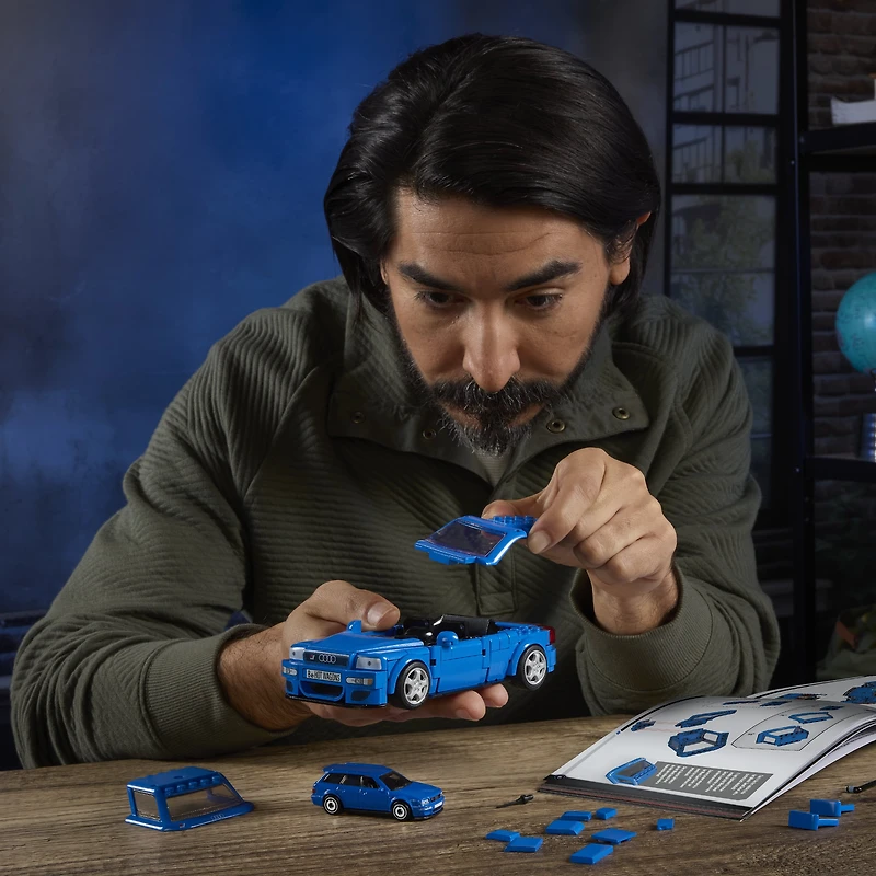 Coffret de construction Mattel Brick Shop Hot Wheels – Audi Avant RS2 1994 (253 pièces), pour collectionneurs